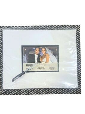 Autograph Mat with Marker- New in package